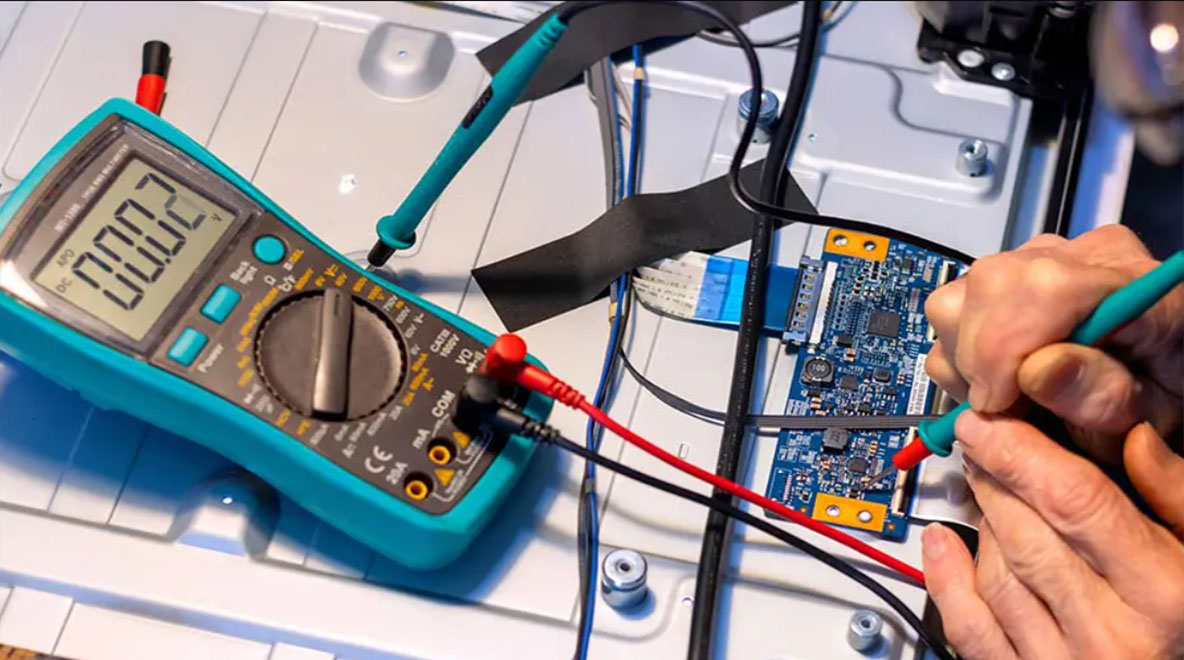 Запрос на предоставление образцов конденсаторов для тестирования перед началом серийного производства.